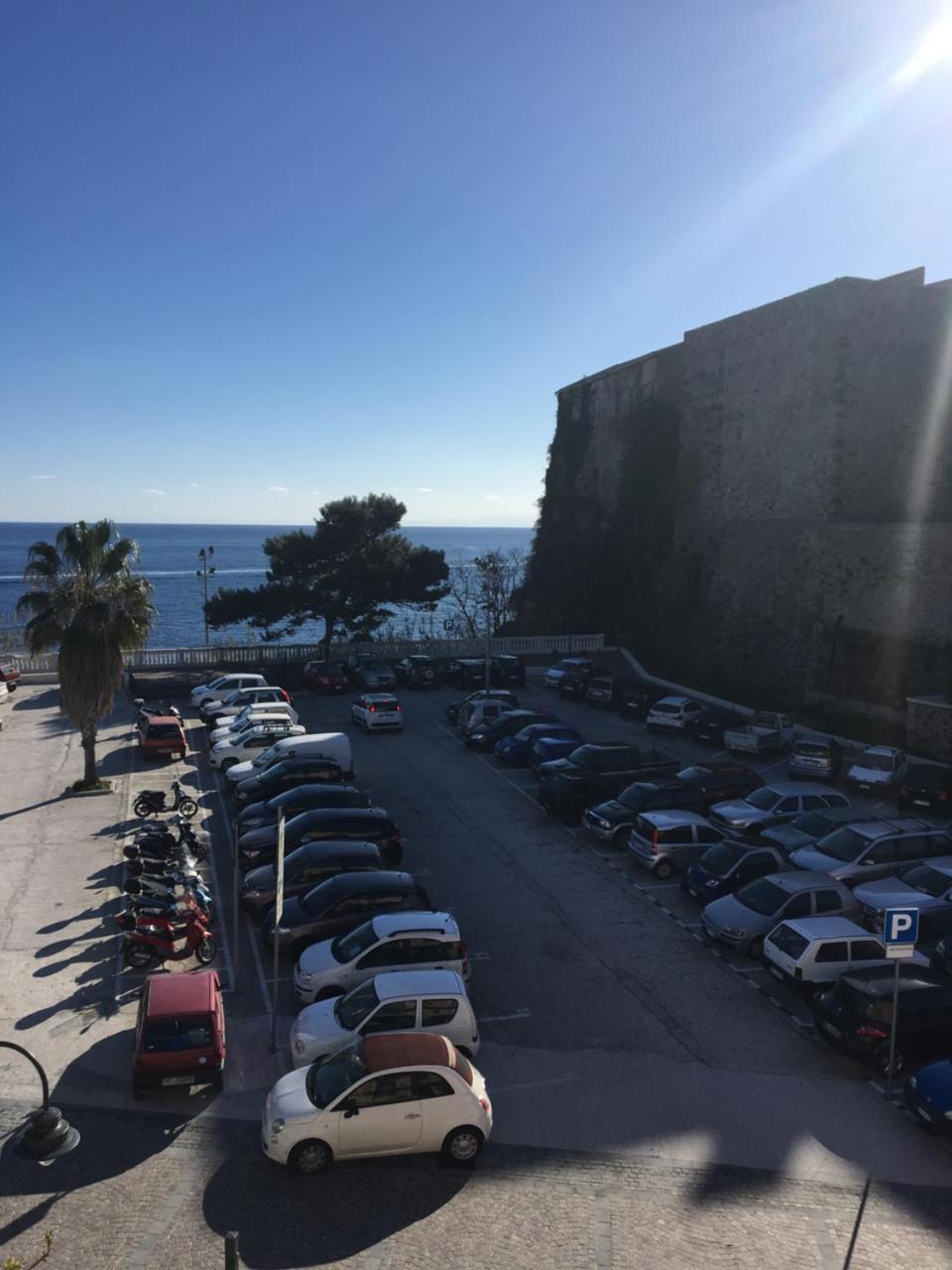 B&B Il Castello Липари Екстериор снимка